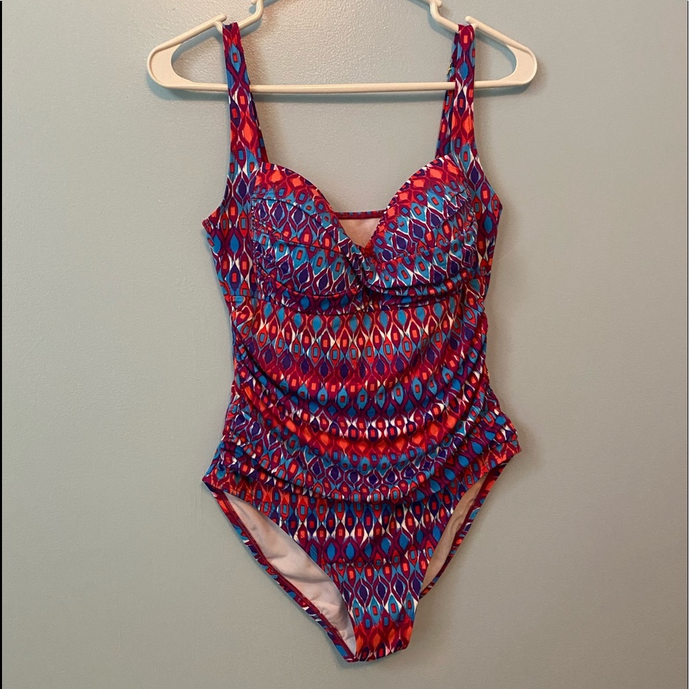La Blanca color swim suit size 10